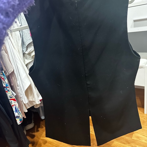 Black, Modern Citizen top - Picture 3 of 4